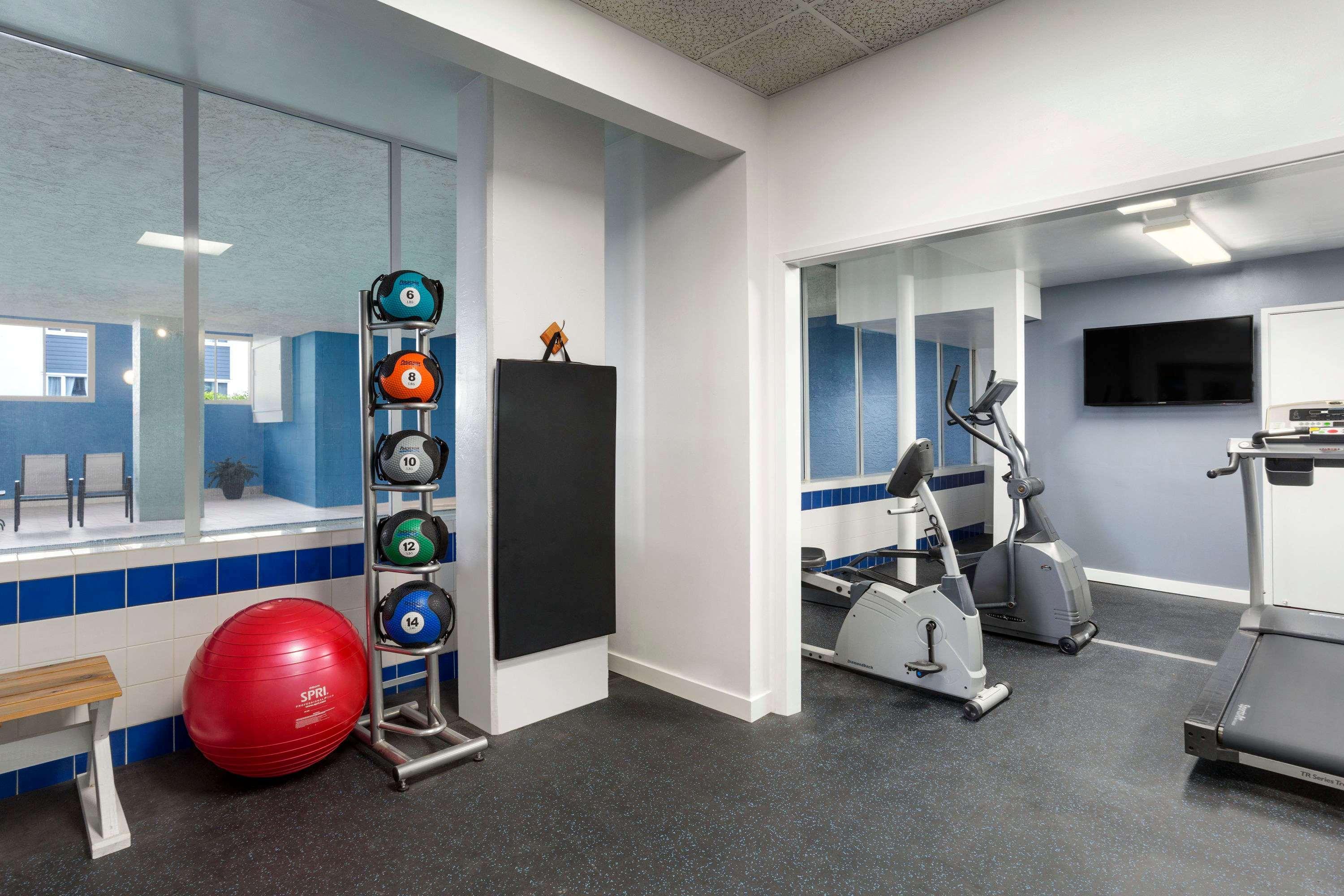Days Inn By Wyndham Victoria Uptown Faciliteter billede