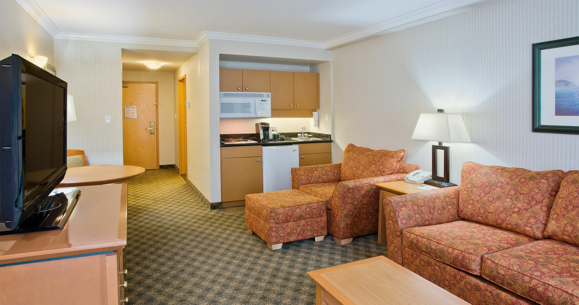 Days Inn By Wyndham Victoria Uptown Eksteriør billede